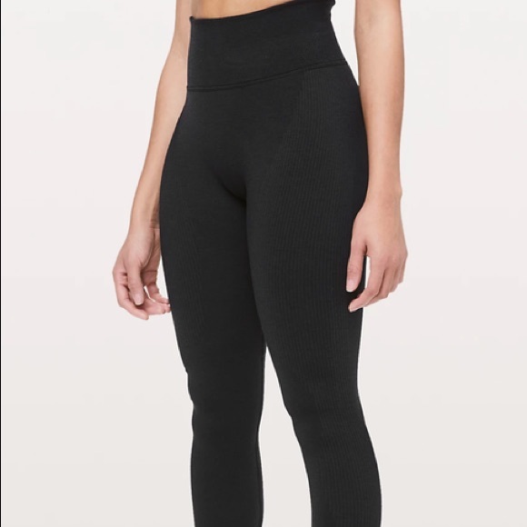 lululemon athletica Pants - Lululemon Keep The Heat Thermal Tight